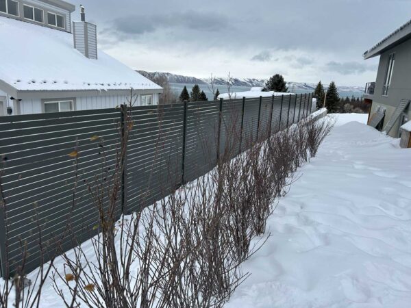2 9/16“ Horizontal Slat Fence Panel - Image 13