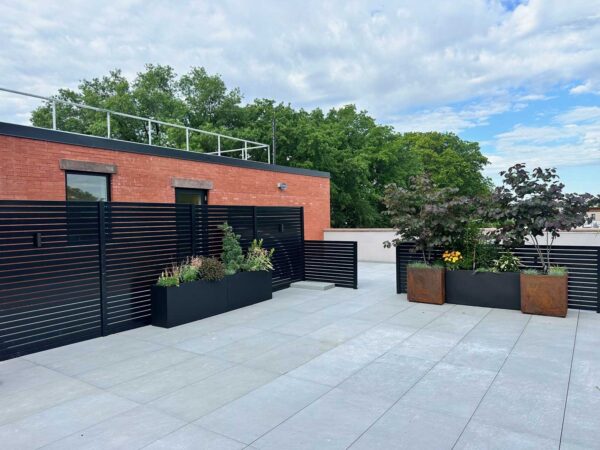 2 9/16“ Horizontal Slat Fence Panel - Image 12