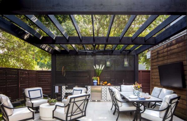 2 9/16“ Horizontal Slat Fence Panel - Image 3